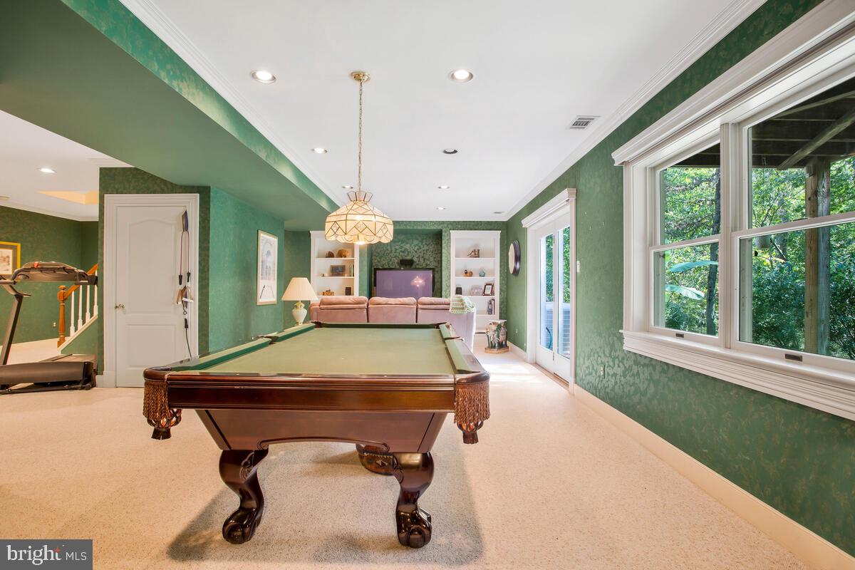 1211 Fairfield Estates Ln