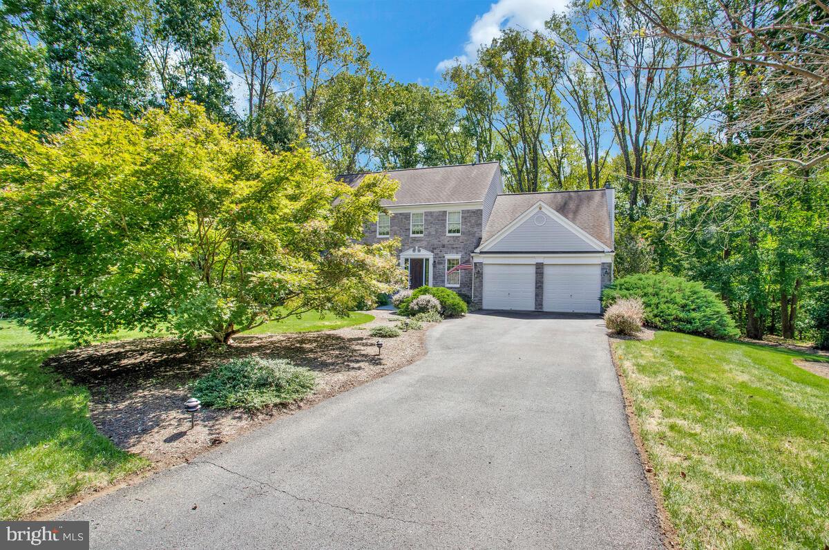 1211 Fairfield Estates Ln