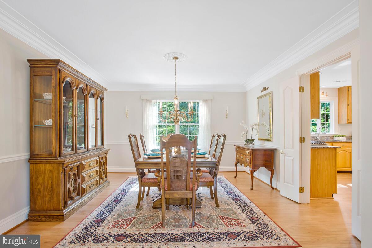 1211 Fairfield Estates Ln