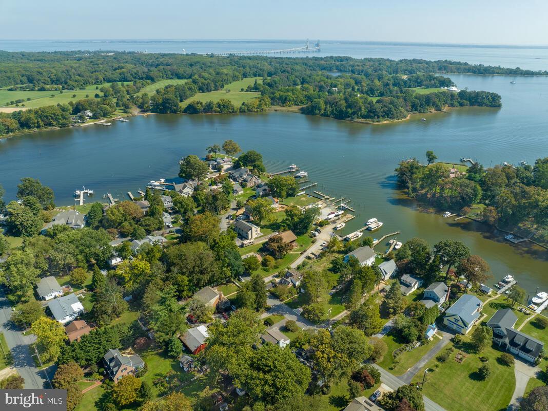 712 Red Cedar Rd