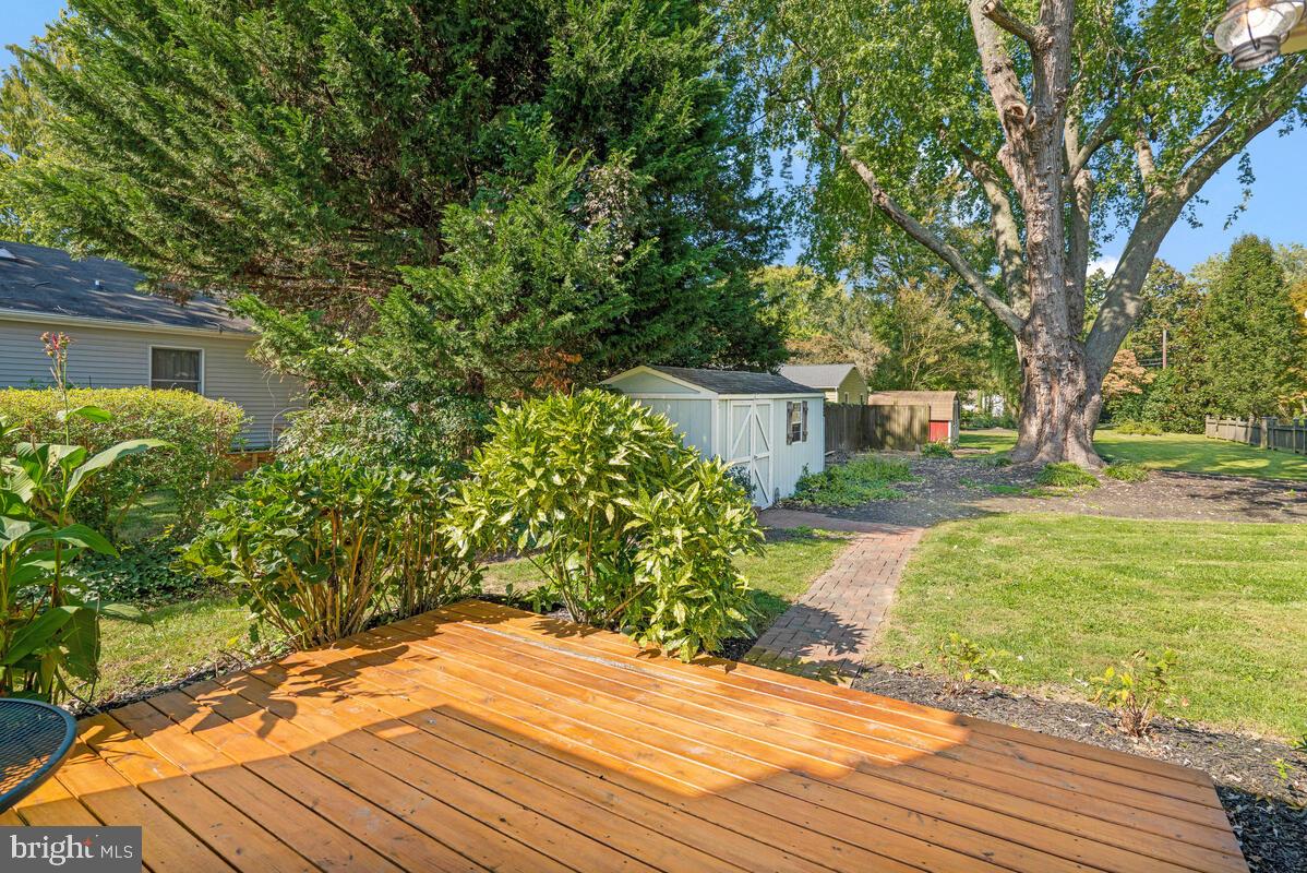 712 Red Cedar Rd
