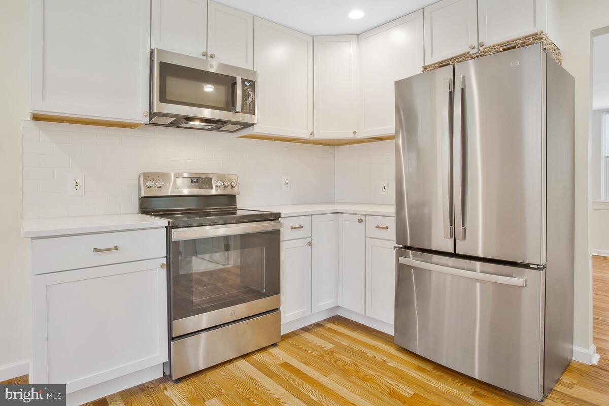 712 Red Cedar Rd