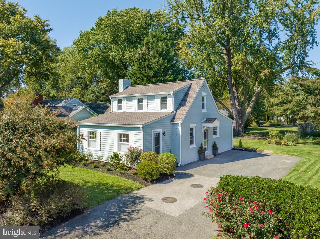 712 Red Cedar Rd