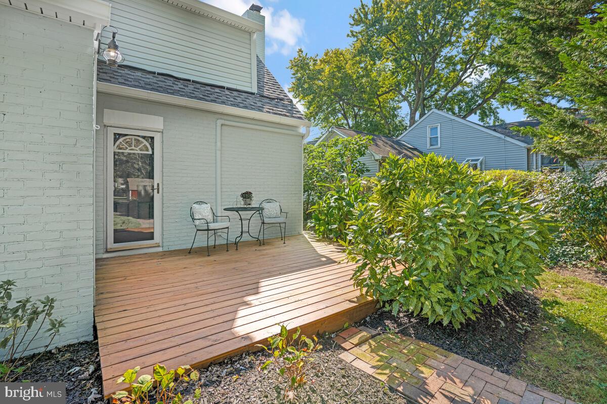 712 Red Cedar Rd