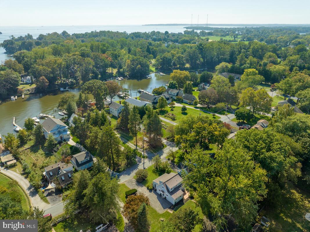 712 Red Cedar Rd