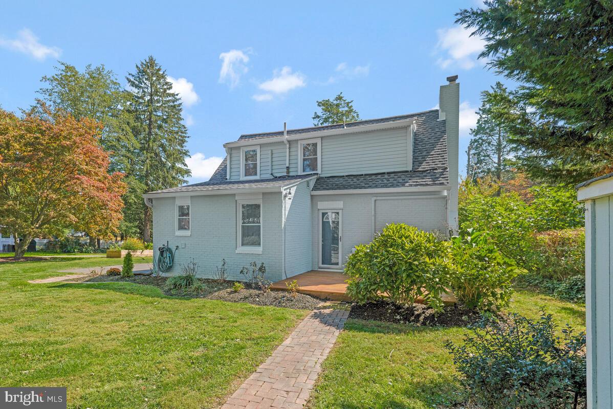 712 Red Cedar Rd