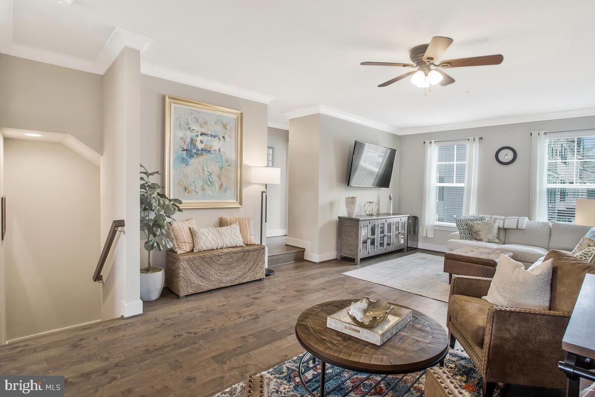 65 Primrose Hill Ln