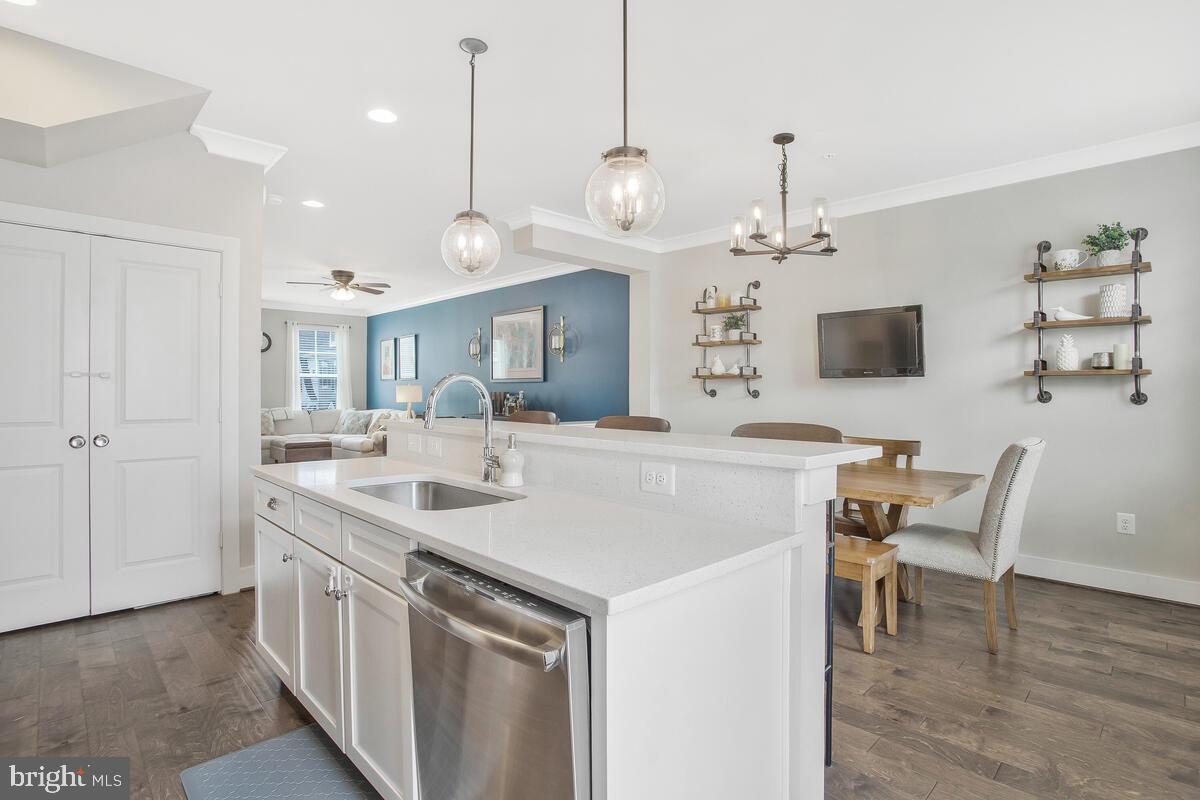 65 Primrose Hill Ln