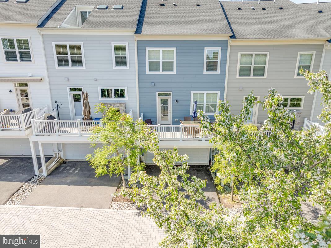 65 Primrose Hill Ln