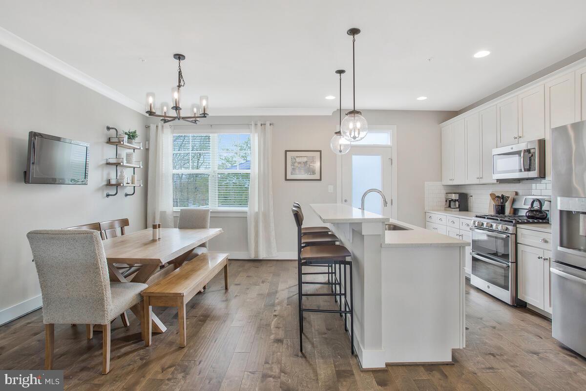 65 Primrose Hill Ln