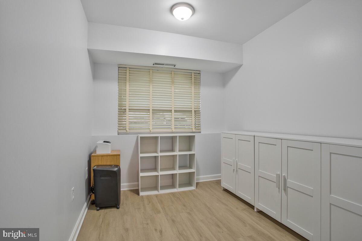 11 Silverwood Cir #4