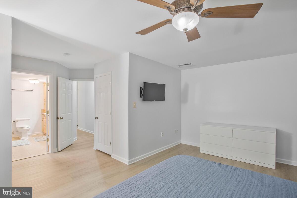 11 Silverwood Cir #4