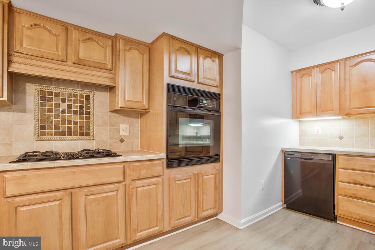 11 Silverwood Cir #4