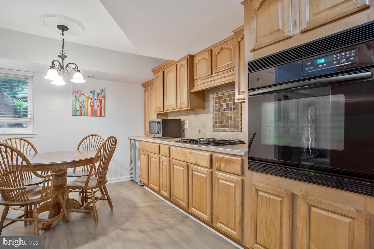 11 Silverwood Cir #4