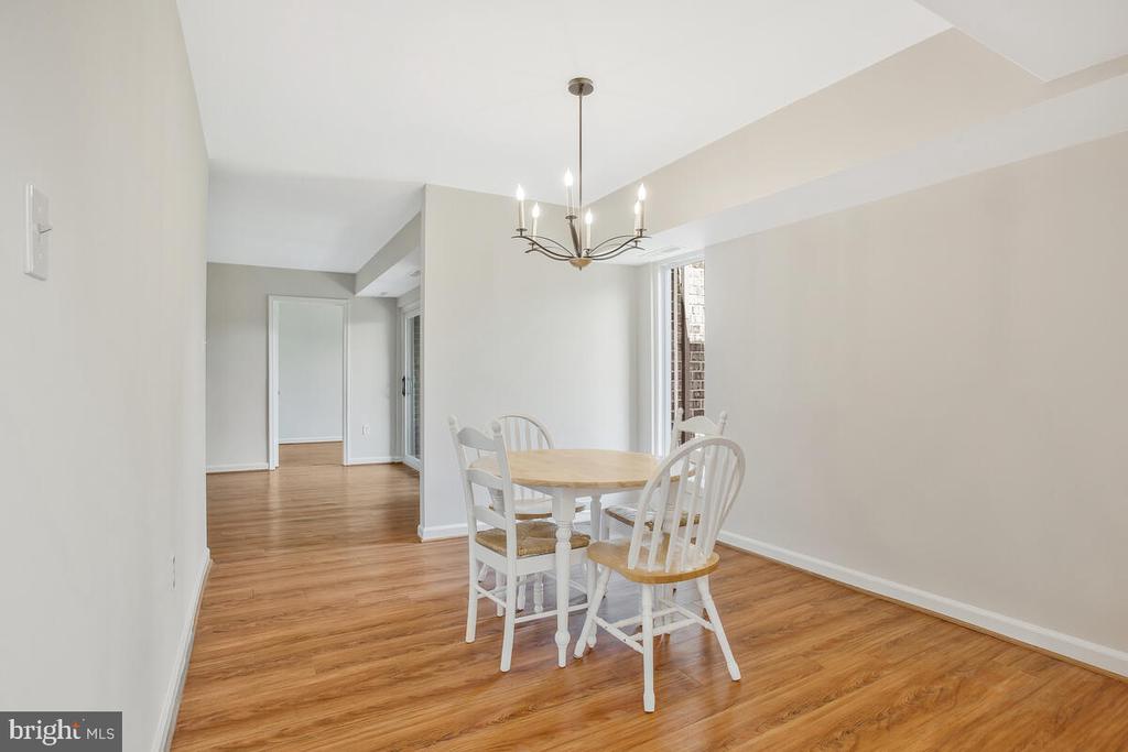 1 Silverwood Cir #10