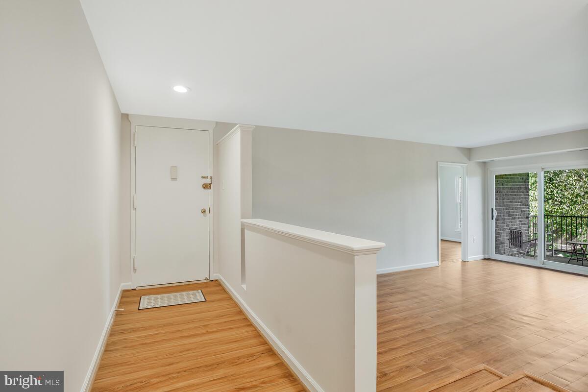 1 Silverwood Cir #10
