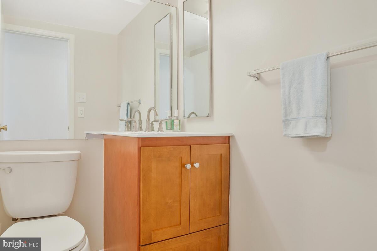 1 Silverwood Cir #10