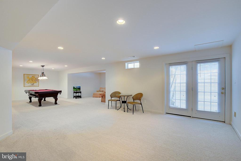 1218 Whetstone Dr