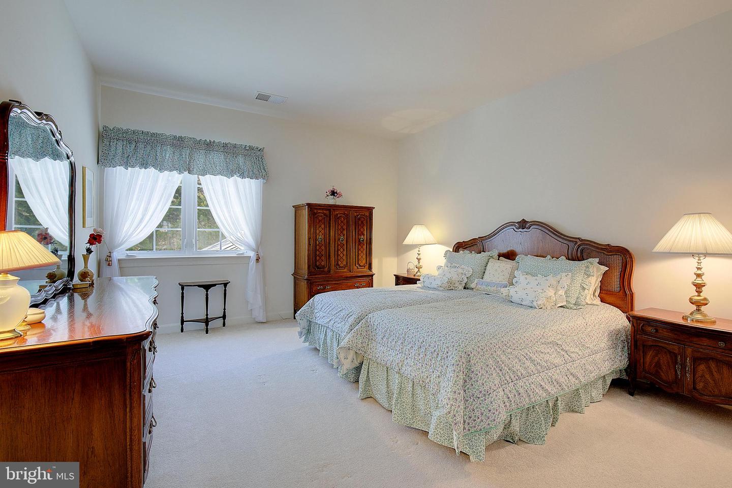 1218 Whetstone Dr
