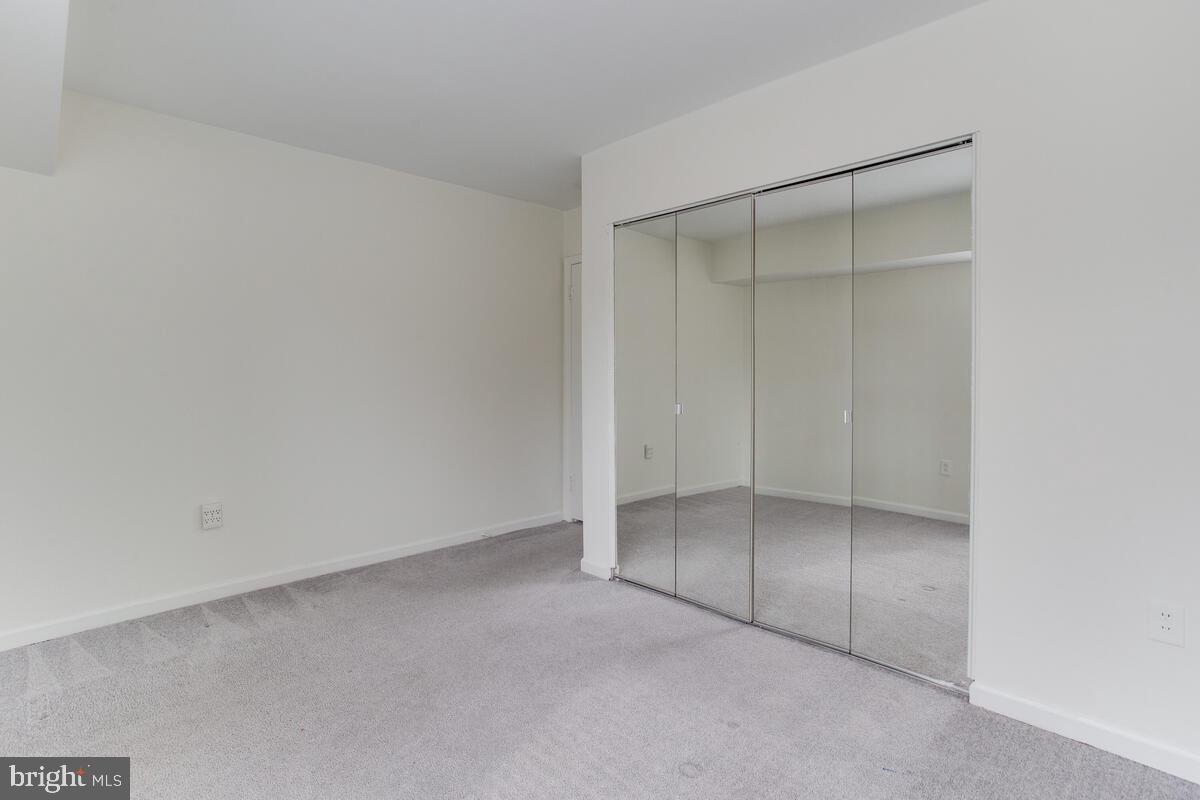 15 Silverwood Cir #11