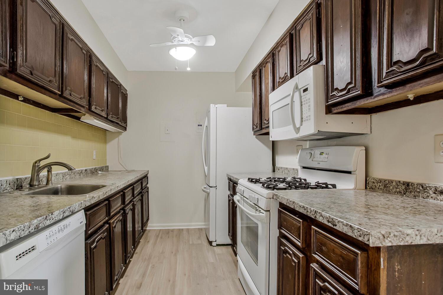 21 Silverwood Cir #8