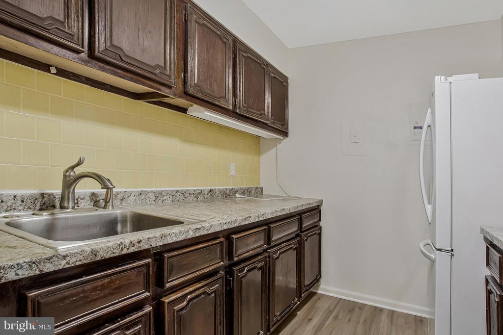 21 Silverwood Cir #8