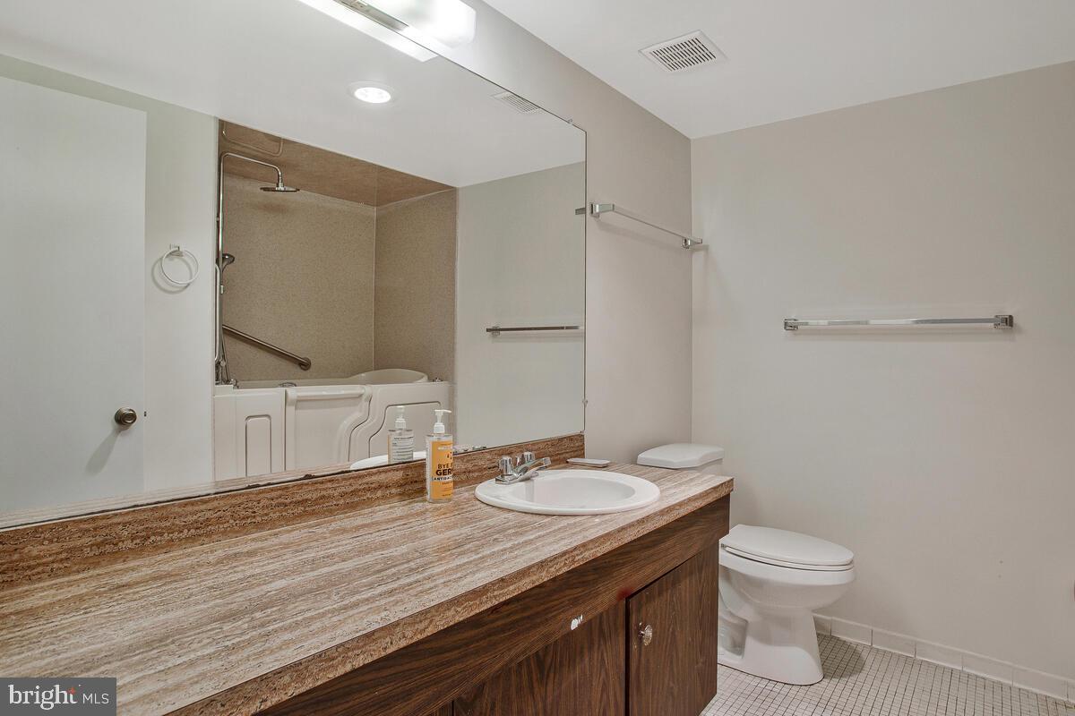 21 Silverwood Cir #8