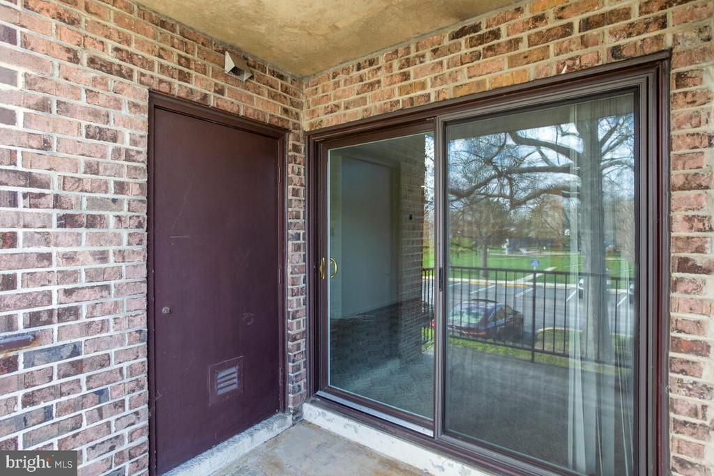21 Silverwood Cir #8