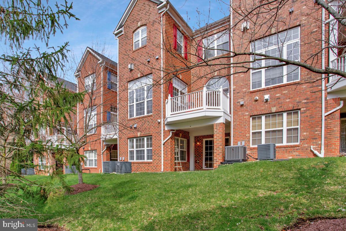 2707 Merlot Ln