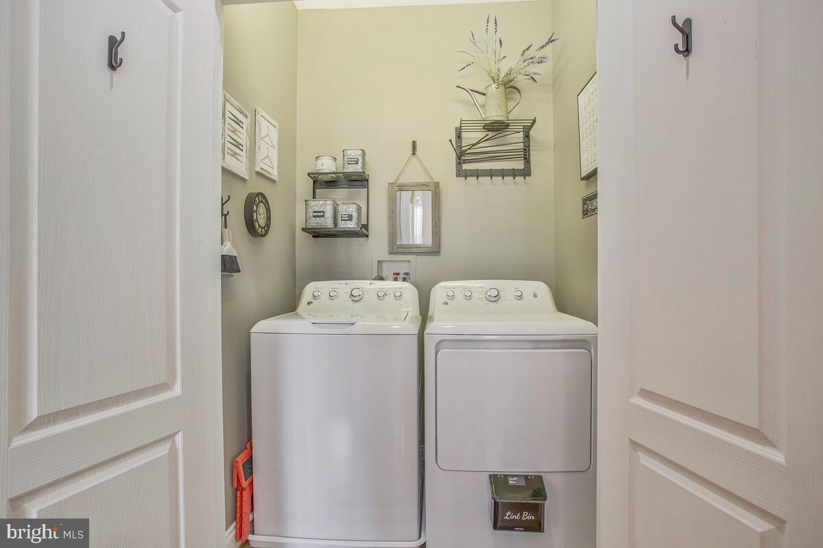 2707 Merlot Ln