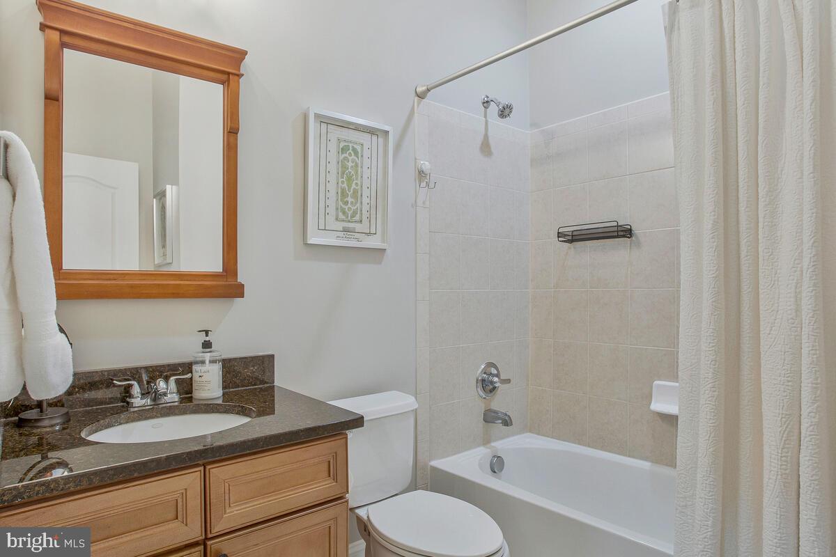 2707 Merlot Ln