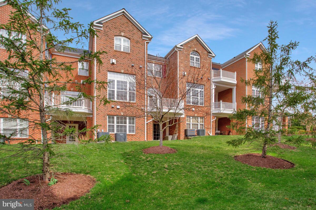 2707 Merlot Ln