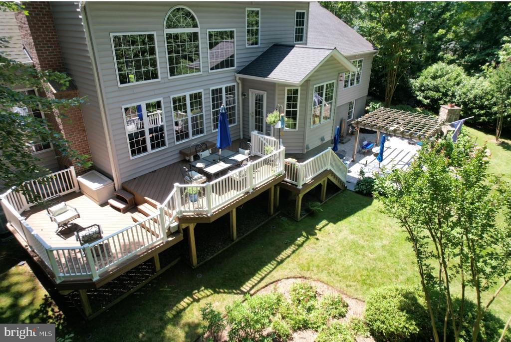 1180 GUMBOTTOM ROAD