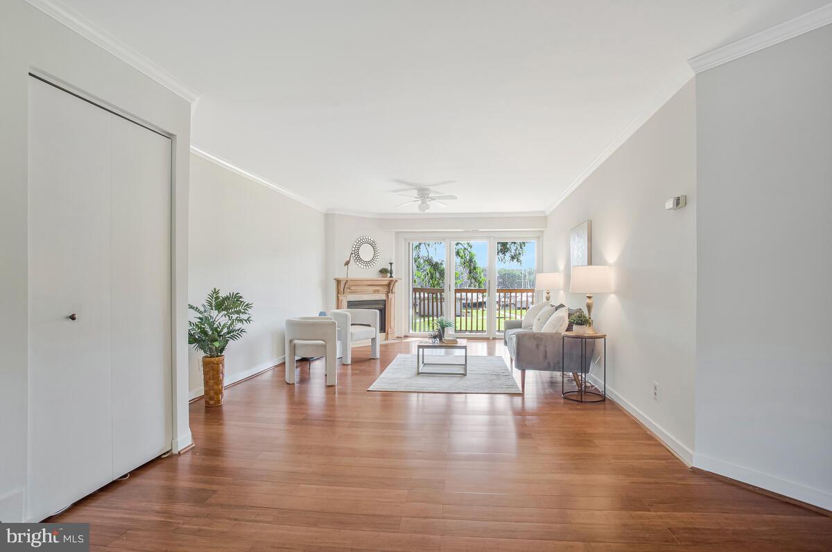 7002 CHANNEL VILLAGE COURT 101