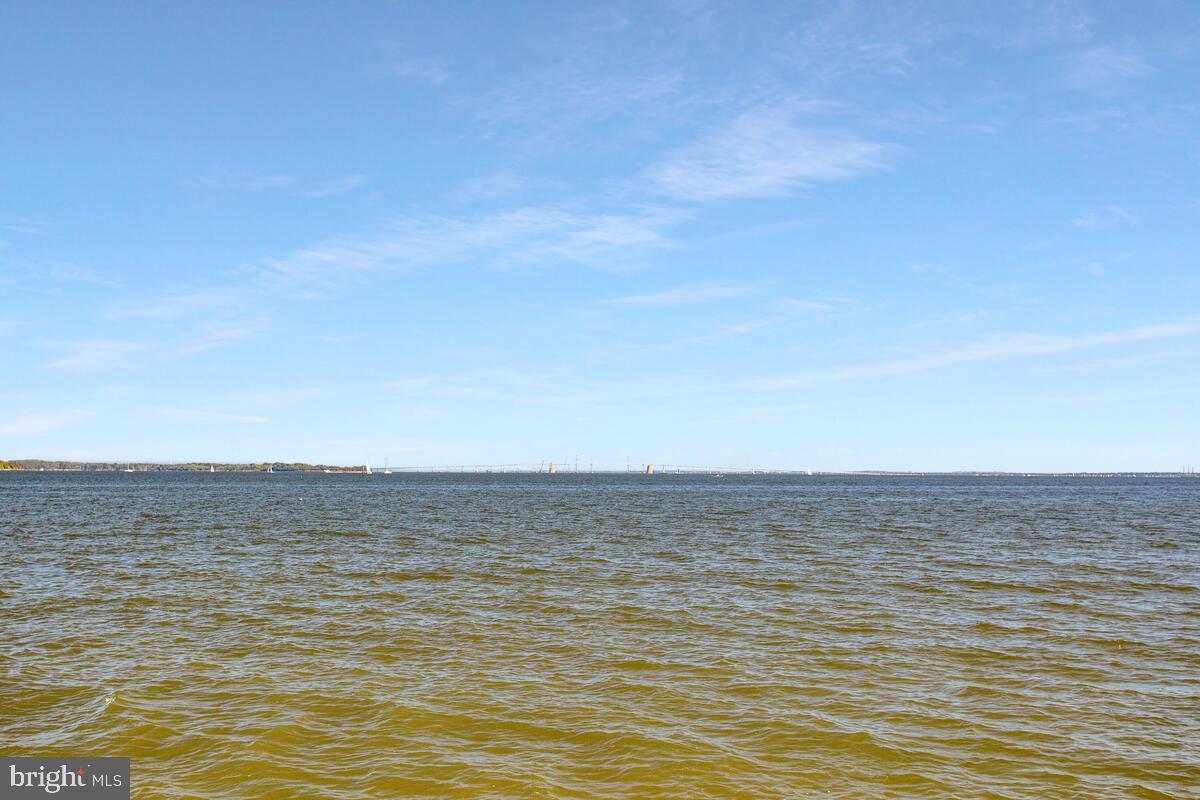 7002 CHANNEL VILLAGE COURT 101