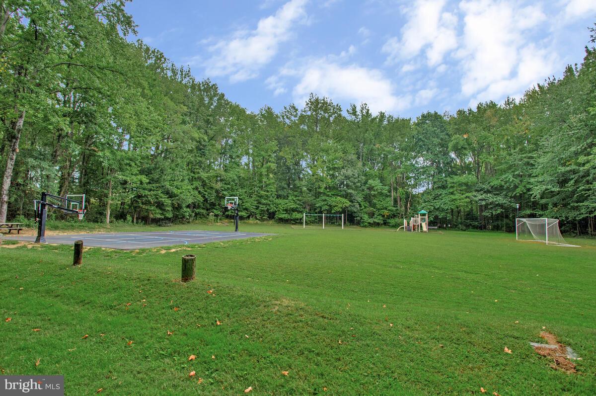 1193 BAY HIGHLANDS DRIVE