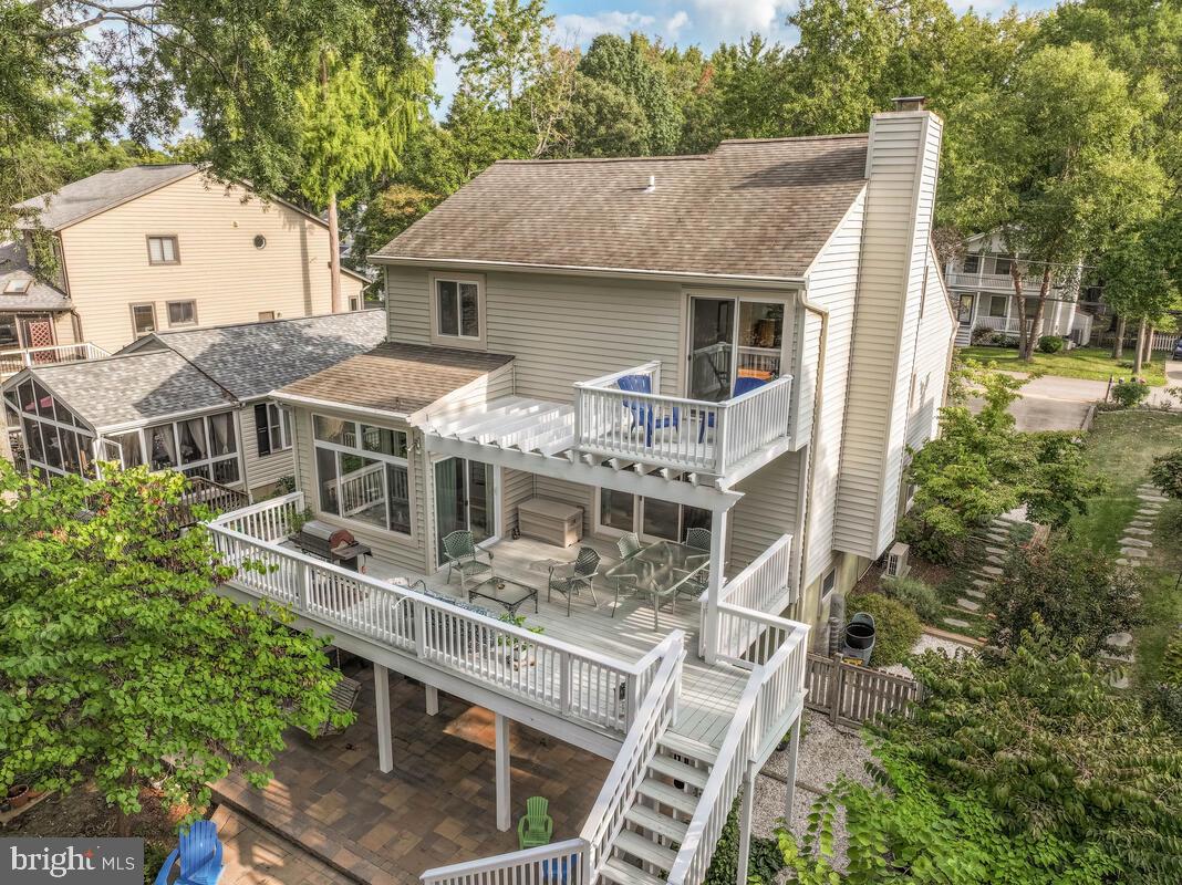 1193 BAY HIGHLANDS DRIVE