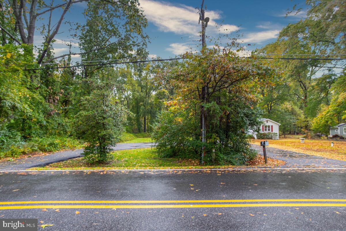 1460 CEDARHURST ROAD