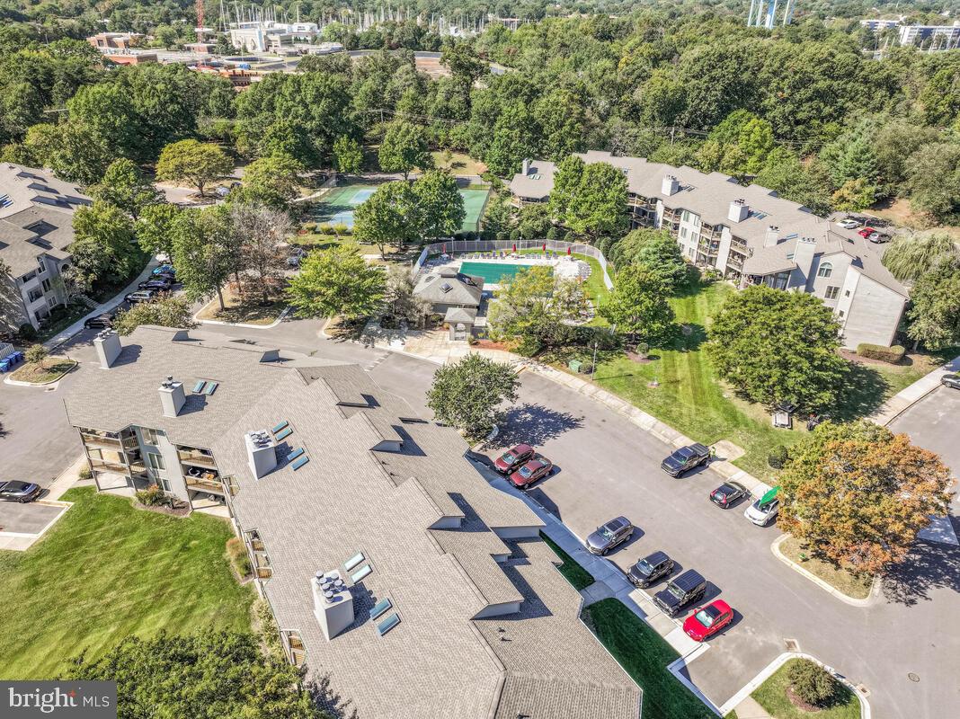 7002 CHANNEL VILLAGE COURT 101