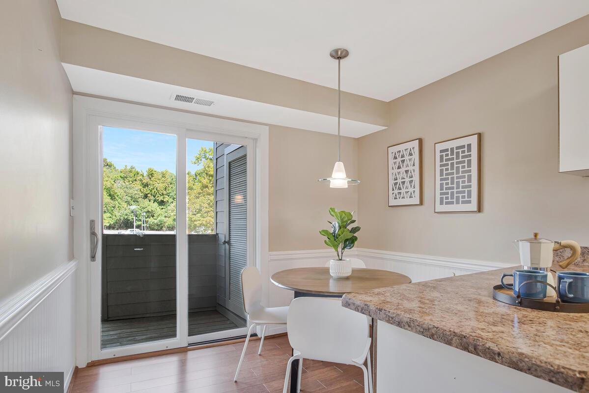 7002 CHANNEL VILLAGE COURT 101