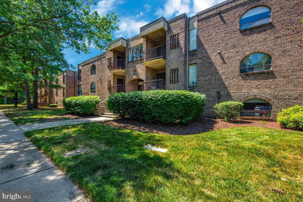 15 SILVERWOOD CIRCLE 6