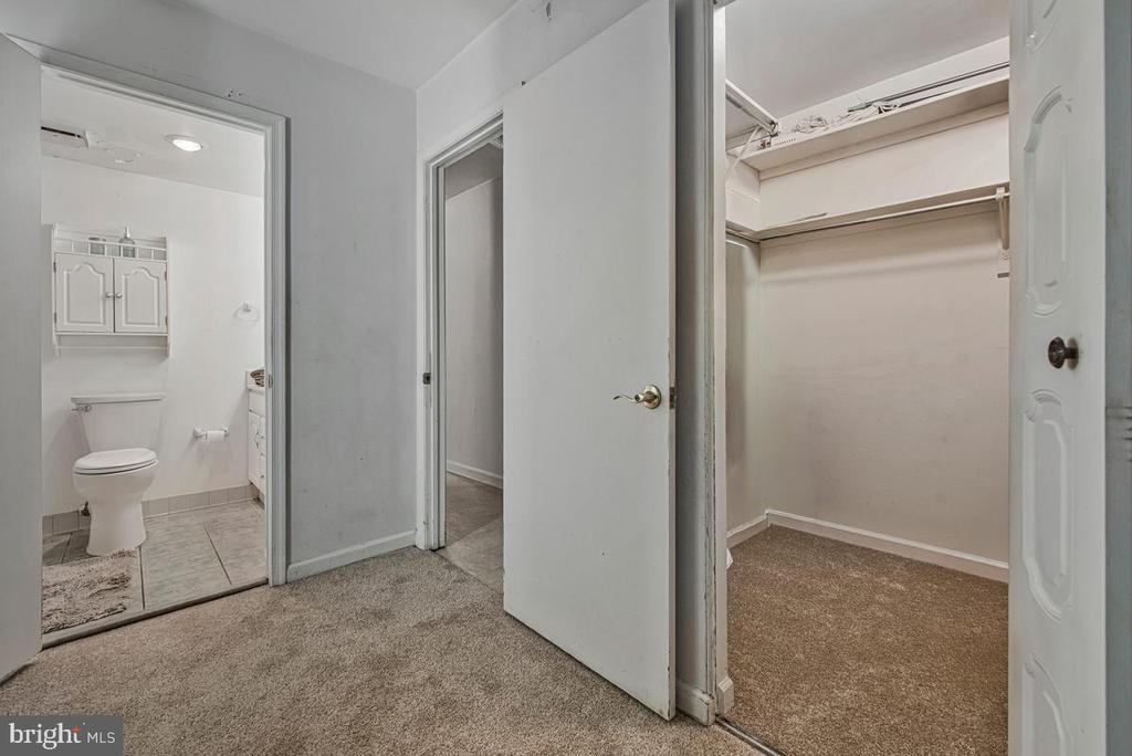 15 SILVERWOOD CIRCLE 6