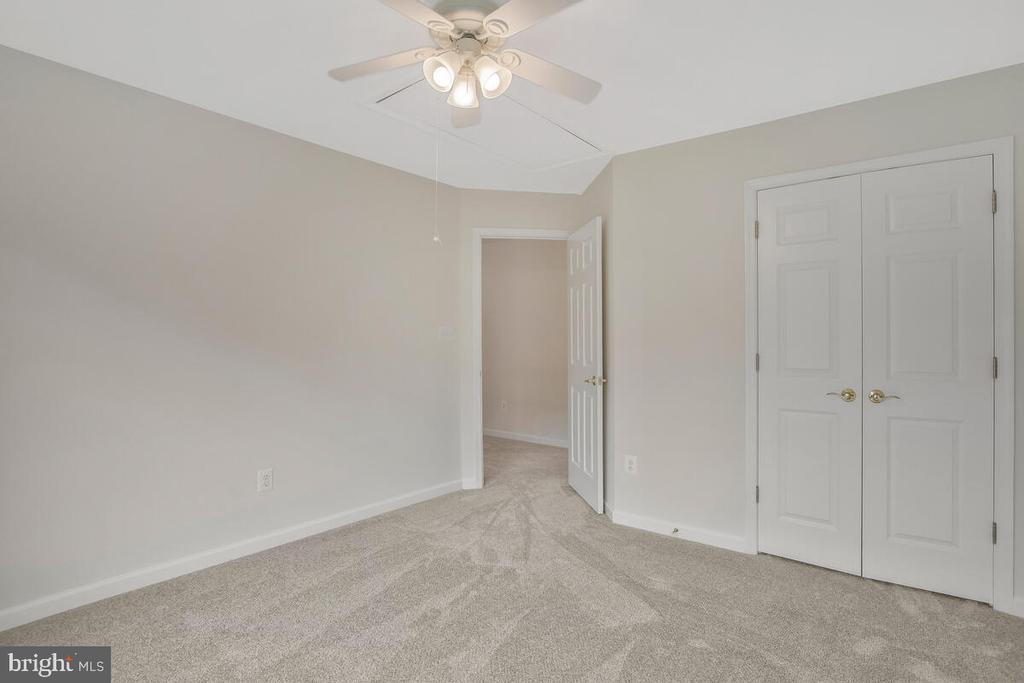 4305 Jareds Walk