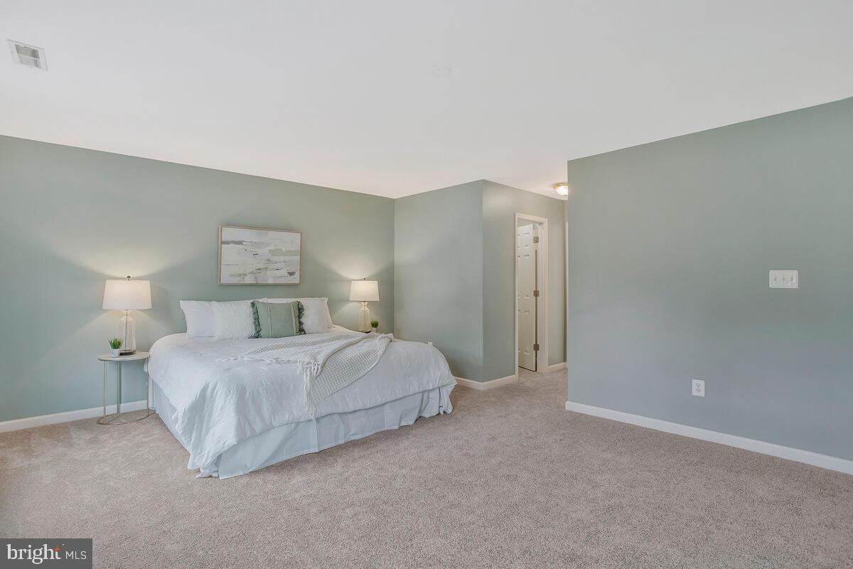 4305 Jareds Walk