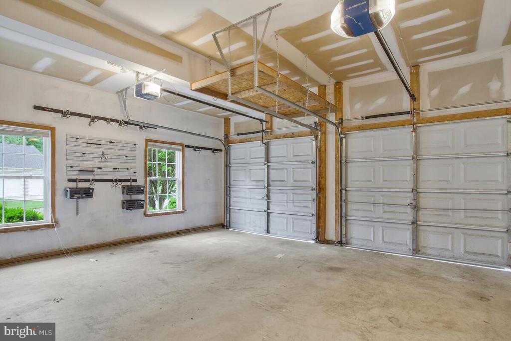4305 Jareds Walk