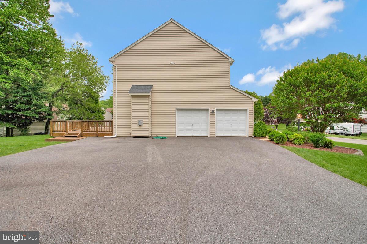4305 Jareds Walk