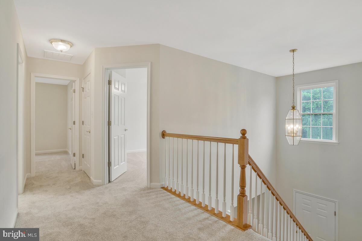 4305 Jareds Walk