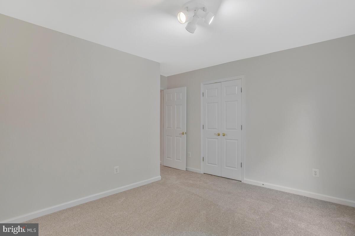 4305 Jareds Walk