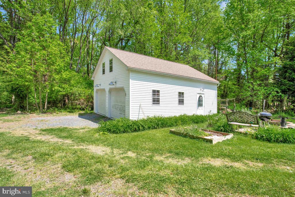 9246 Boyds Turn Rd