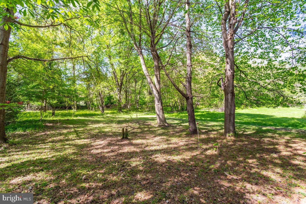 9246 Boyds Turn Rd